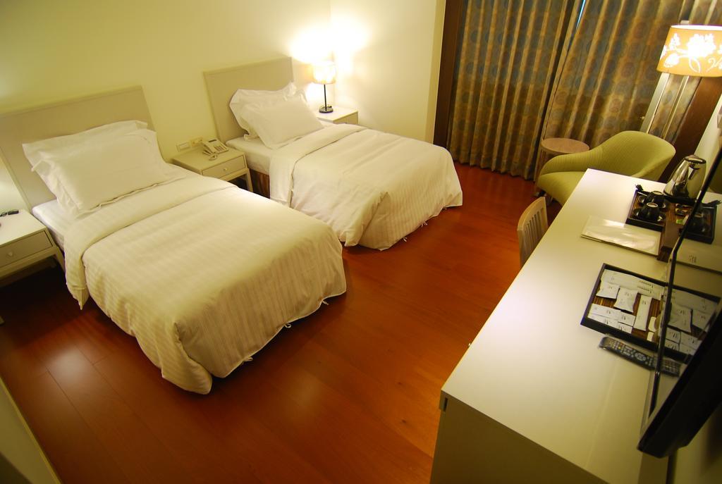 Taitung Bali Suites Hotel Екстер'єр фото