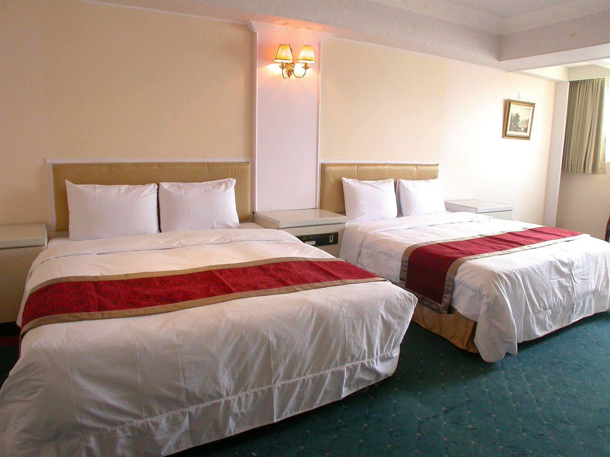 Taitung Bali Suites Hotel Екстер'єр фото