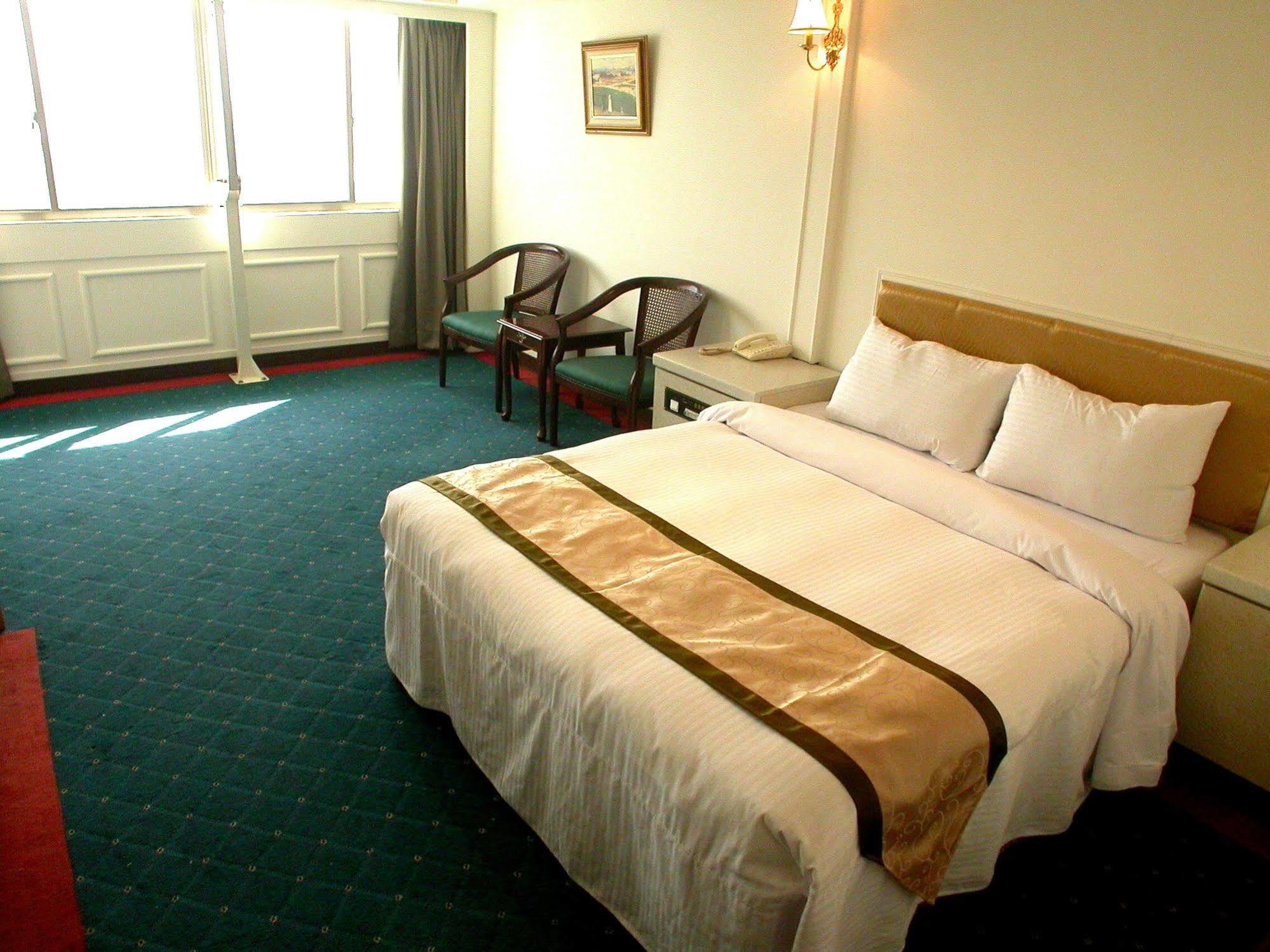 Taitung Bali Suites Hotel Екстер'єр фото